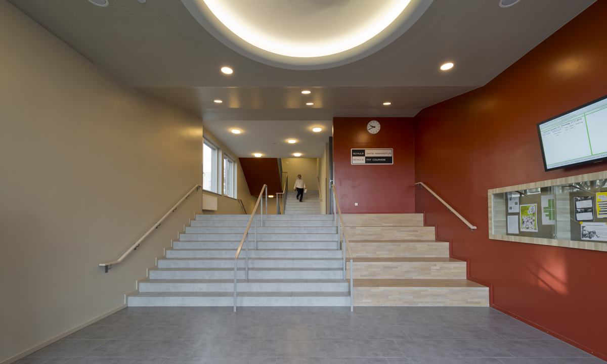 Copyright Michael Miltzow 2015 NOV8666.jpg